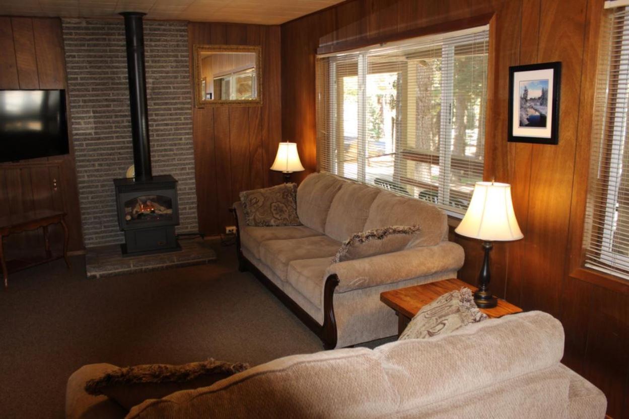 Plumas Pines Resort Prattville Extérieur photo