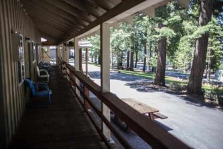 Plumas Pines Resort Prattville Extérieur photo