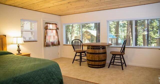 Plumas Pines Resort Prattville Extérieur photo